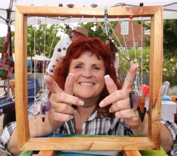 margit-pendulums at osprey days - thanks to Rick Moyer