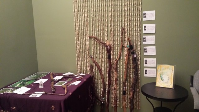 Photo via www.facebook.com/moonlitforestcreations/